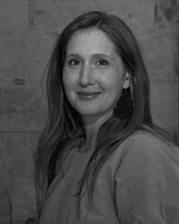 MichaelaKalowski_Headshot_Colour-BW